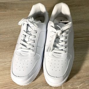 Time and Tru Womens Size 9 White Platform Shoes